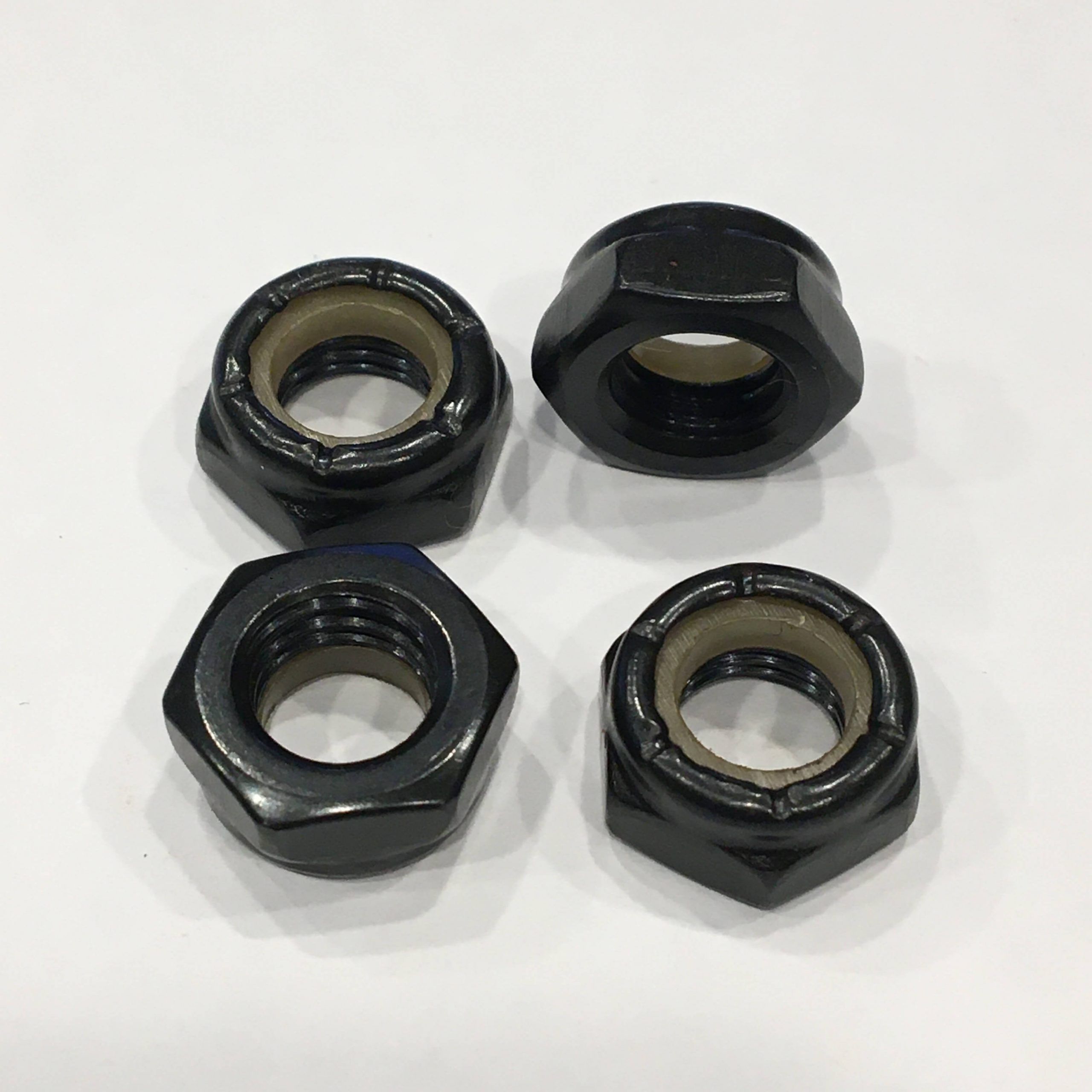 Set Thunder 4 Tuercas Rueda